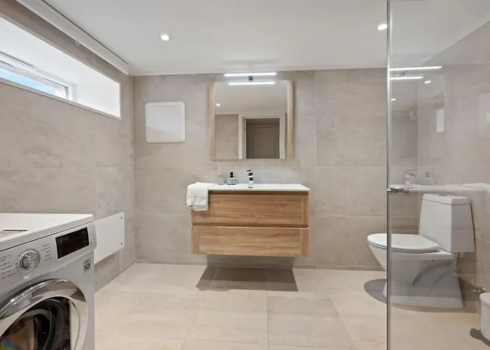 Practical Basement With Comforts Close To Centre * Stavanger